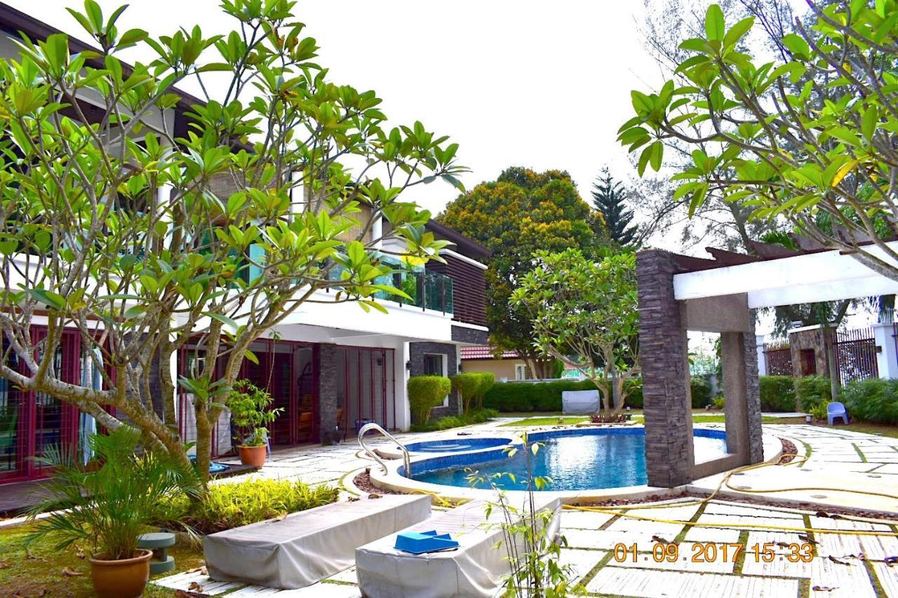 12Haven Stunning Seaside Luxury Villa Pd With Kids Pool Port Dickson Eksteriør bilde